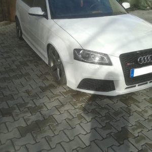 Audi RS3 8P widened fenders