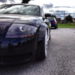 Audi TT 8N widened fenders 3 cm per side